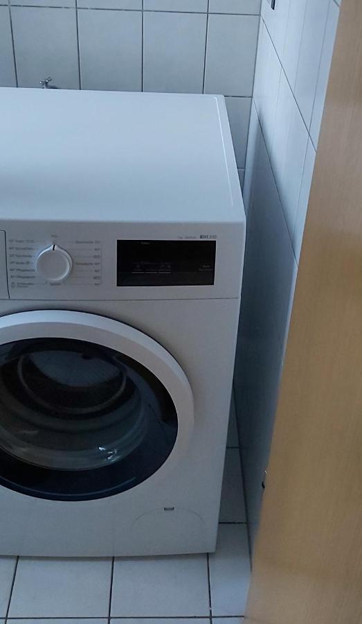 Ferienwohnung Mit 2 Schlafzimmern Und Parkplatz Erfurt Ngoại thất bức ảnh